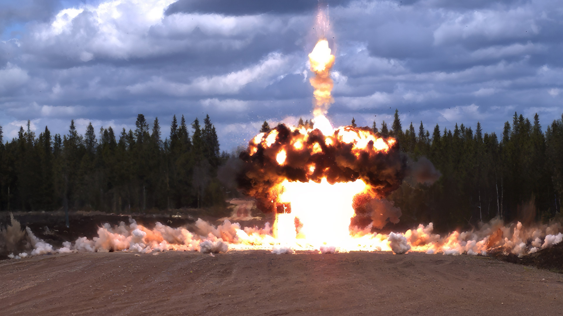 Explosion photo with High Speed Camera
